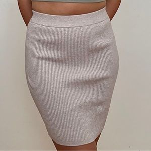 High-Waisted Knit Skirt | Size XS in Cream | Ribbed Bodycon Skirt by Aritzia